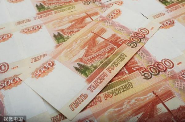1万1卢布在俄罗斯能干什么？15000卢布等于中国多少元